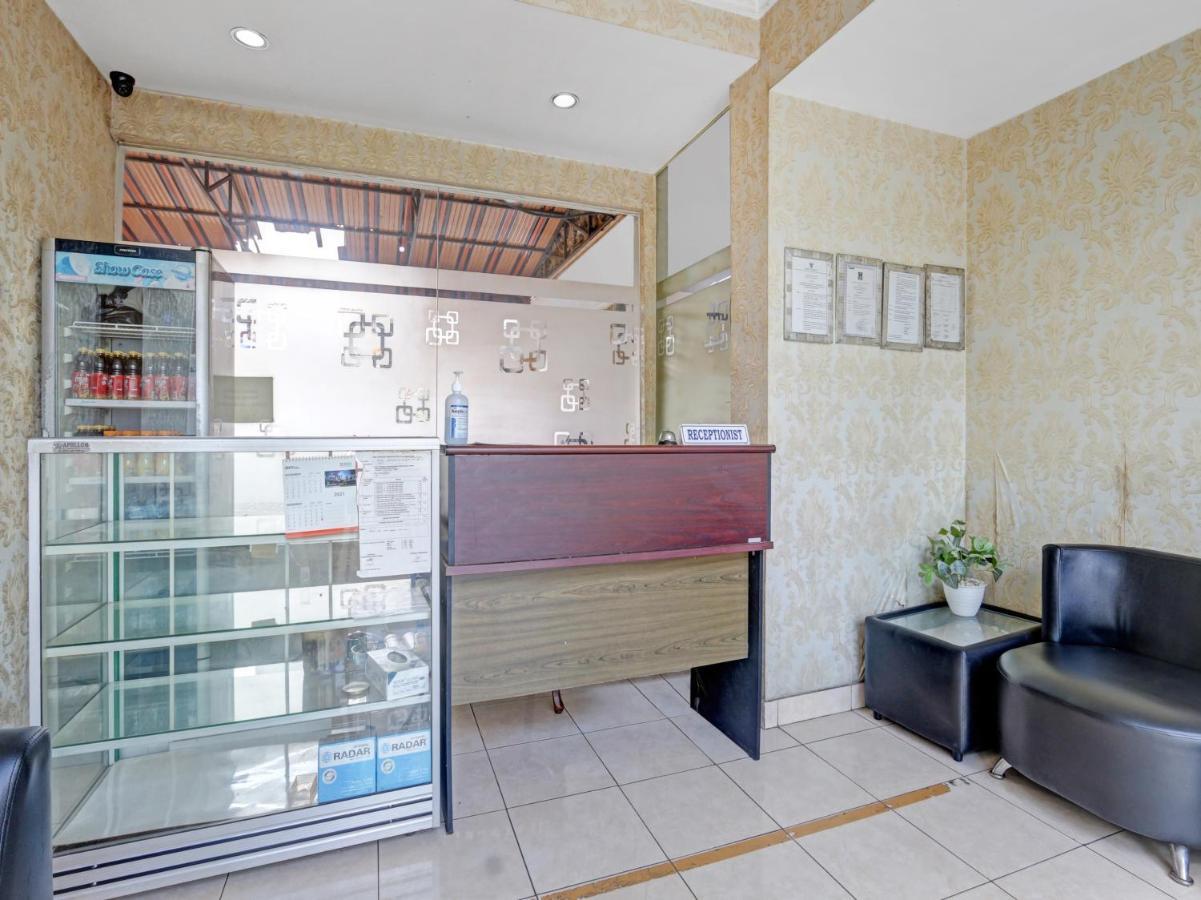 Oyo 90695 Srikandi Nologaten Hotel Yogyakarta Ngoại thất bức ảnh